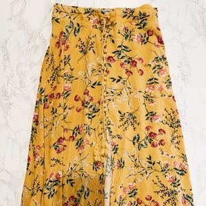 Button Down Simplee Mustard Floral Skirt